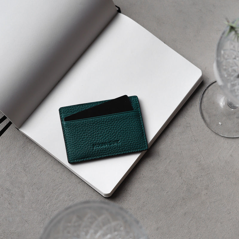 Classic Pebbled Cardholder - Forest Green